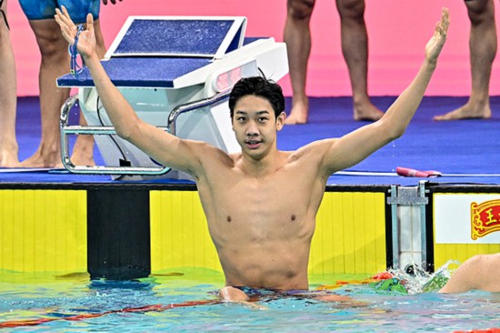 张展硕豪取五金